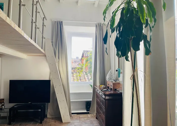 Silent Oasis Of Trastevere Apartment
